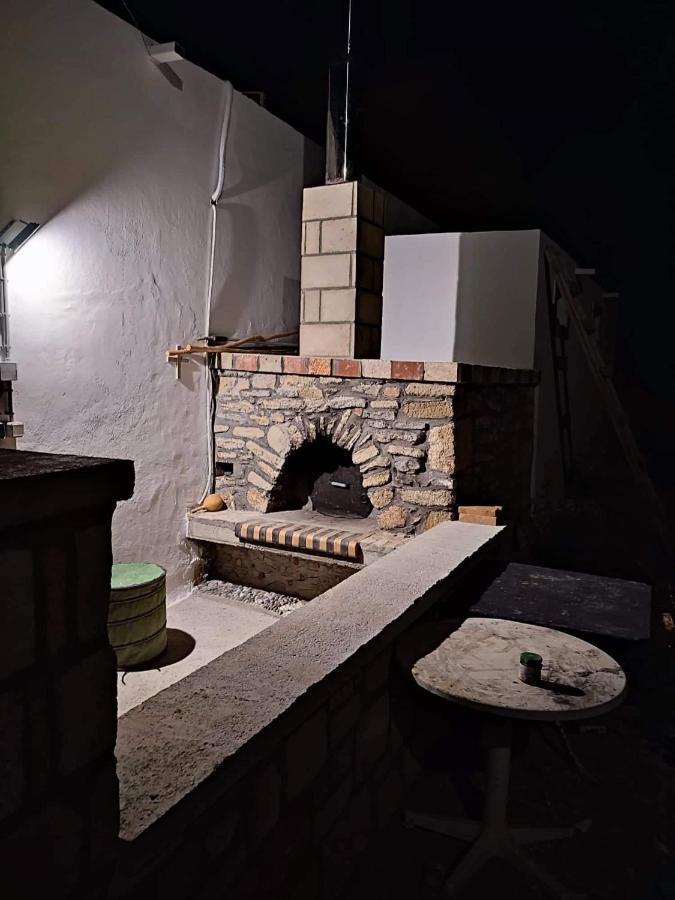 Villa Jimmy, Pilona Village Vlicha  Exteriör bild