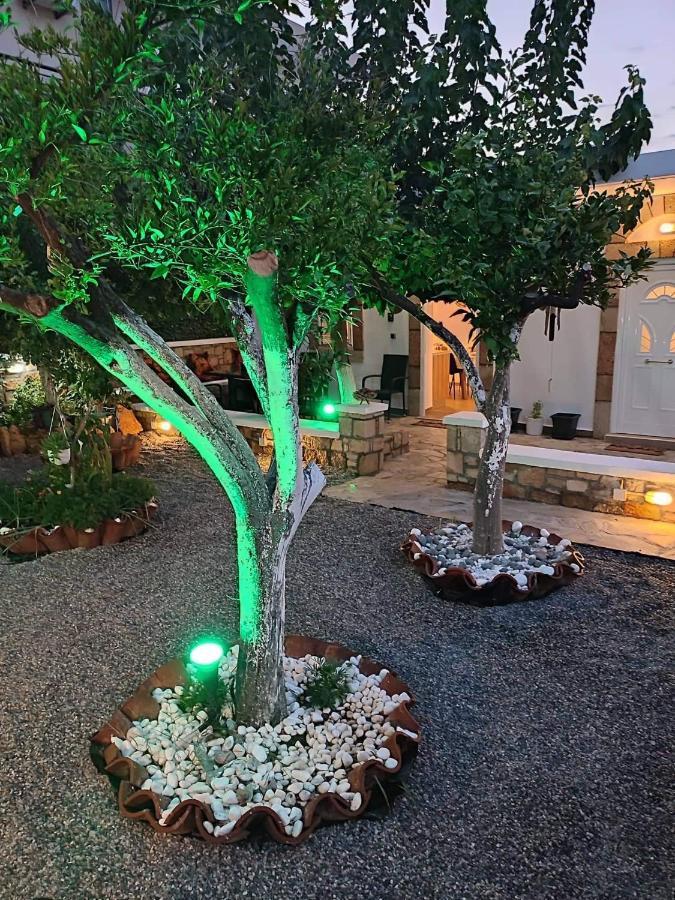 Villa Jimmy, Pilona Village Vlicha  Exteriör bild