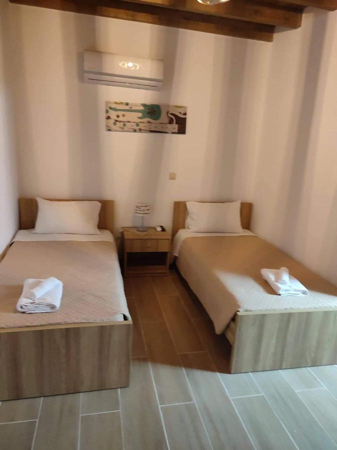 Villa Jimmy, Pilona Village Vlicha  Exteriör bild